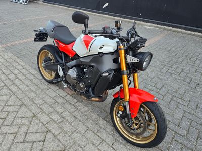 YAMAHA XSR 900 – foto 2
