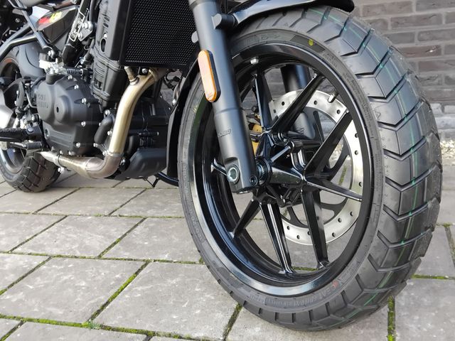 royal-enfield - guerrilla-450