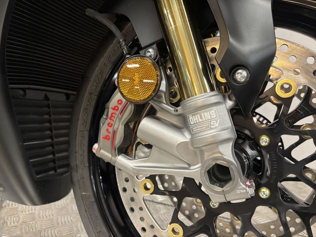 honda - cbr-1000-rr-r-fireblade-sp