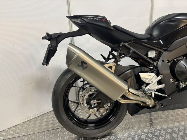 honda - cbr-1000-rr-r-fireblade-sp
