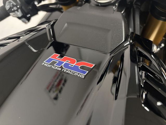 honda - cbr-1000-rr-r-fireblade-sp