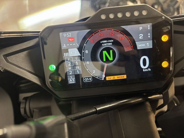 honda - cbr-1000-rr-r-fireblade-sp