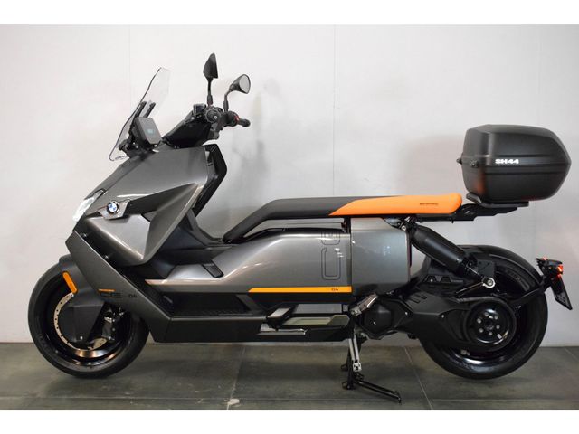bmw - ce-04