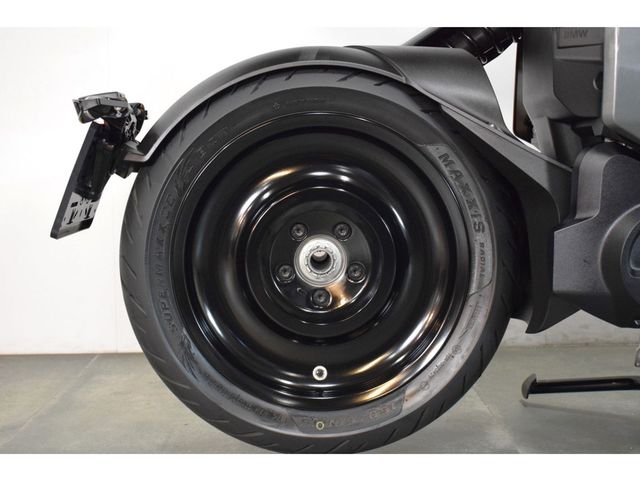 bmw - ce-04