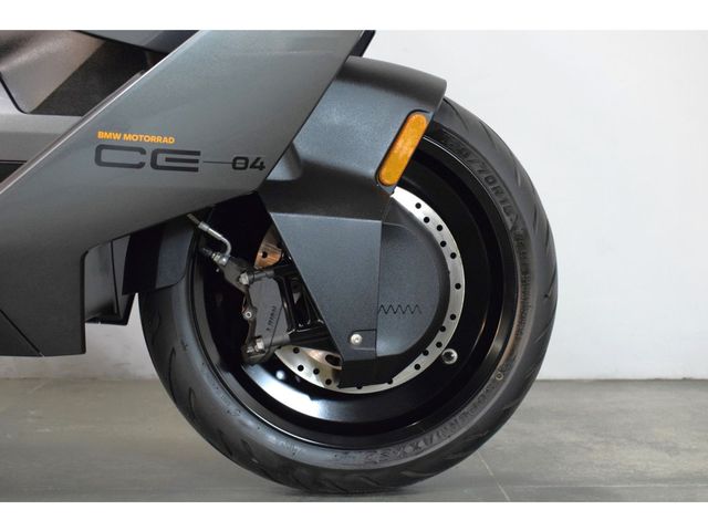 bmw - ce-04