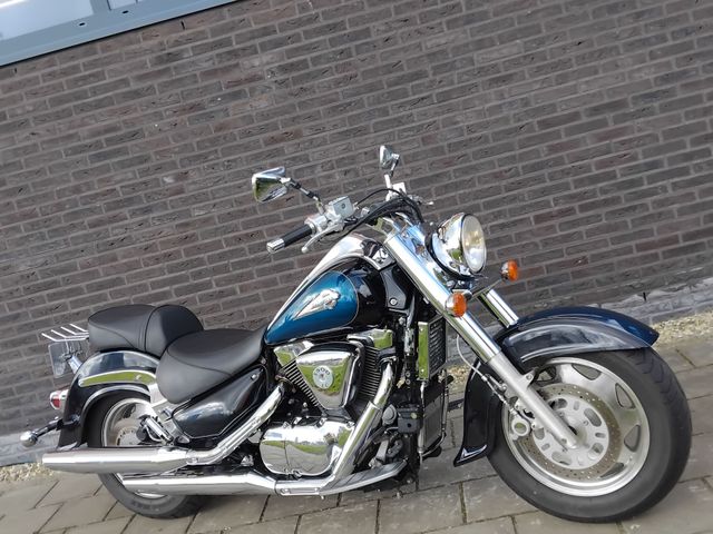 suzuki - vl-1500-lc-intruder