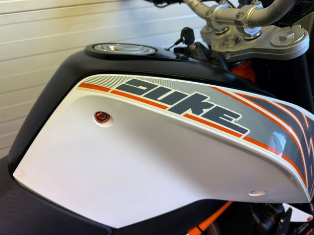 ktm - 690-duke-abs