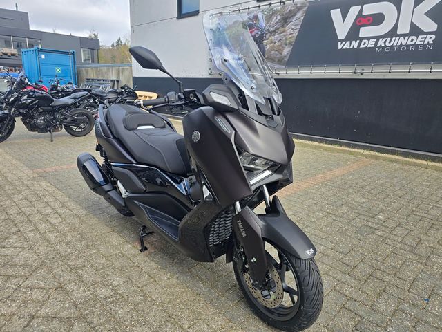 yamaha - x-max-300-tech-max