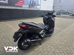 Yamaha Xmax 300 Techmax+ 2026 nieuw – foto 4 van 22