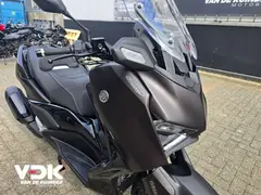Yamaha Xmax 300 Techmax+ 2026 nieuw – foto 8 van 22