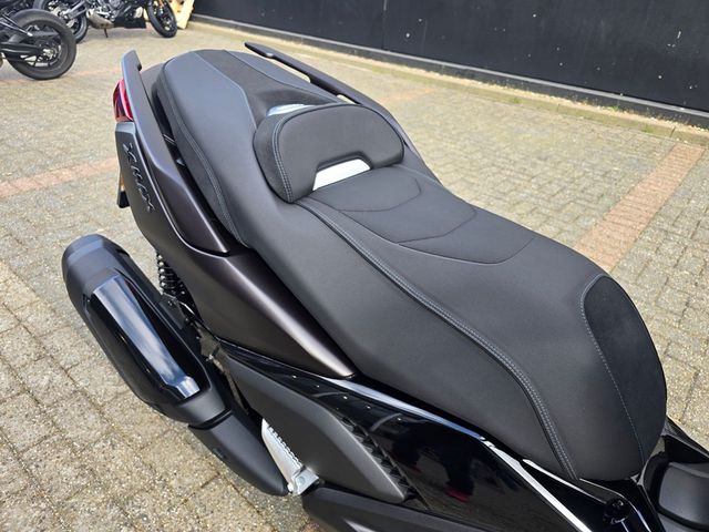 yamaha - x-max-300-tech-max
