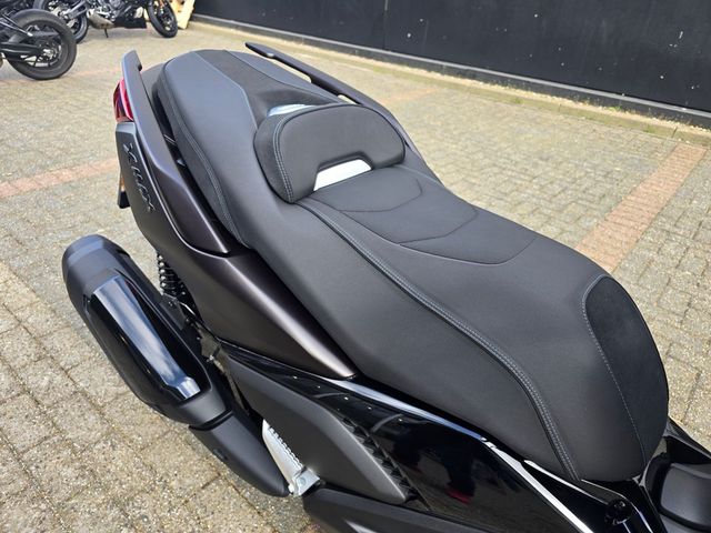 yamaha - x-max-300-tech-max