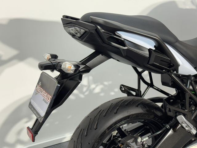 kawasaki - versys-650-abs