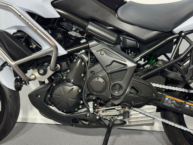 kawasaki - versys-650-abs