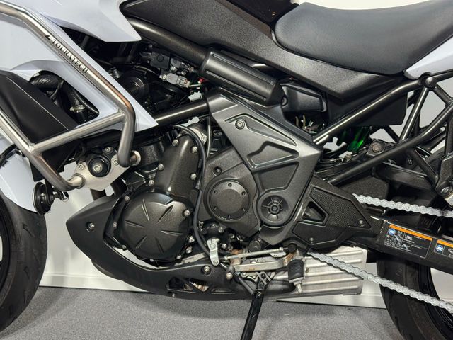 kawasaki - versys-650-abs