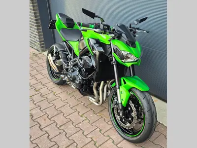 KAWASAKI Z900 – foto 3