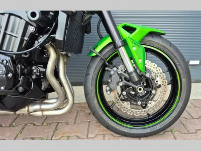 KAWASAKI Z900 – foto 4
