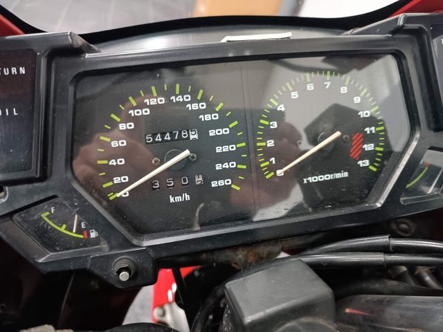 kawasaki - gpx-600