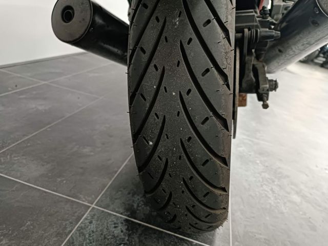 kawasaki - gpx-600