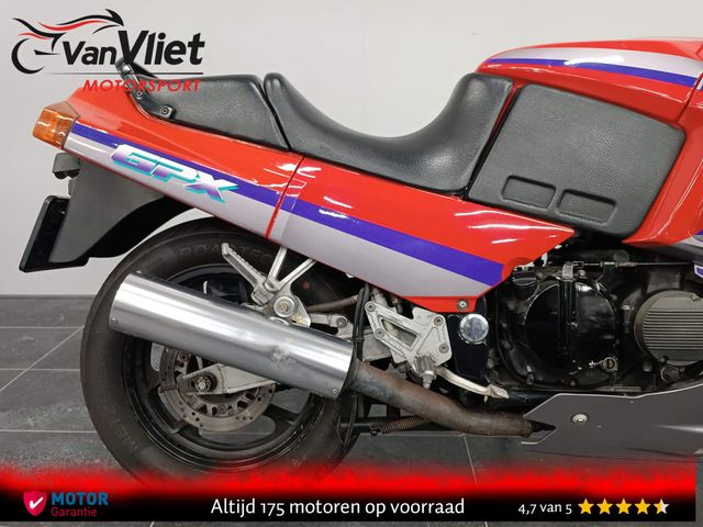 kawasaki - gpx-600