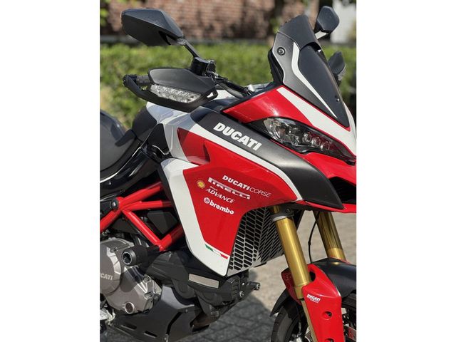ducati - multistrada-1260-pikes-peak