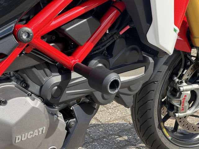 ducati - multistrada-1260-pikes-peak