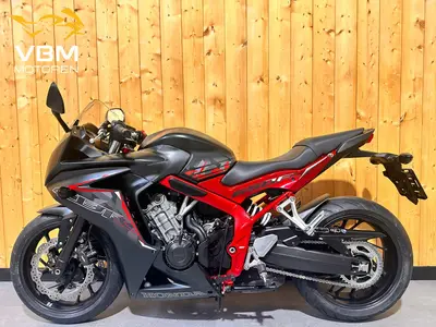 HONDA CBR 650 F – foto 4