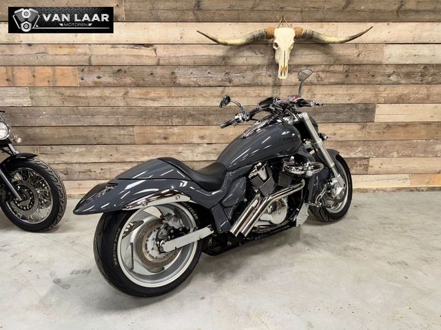 suzuki - m-1800-r-intruder