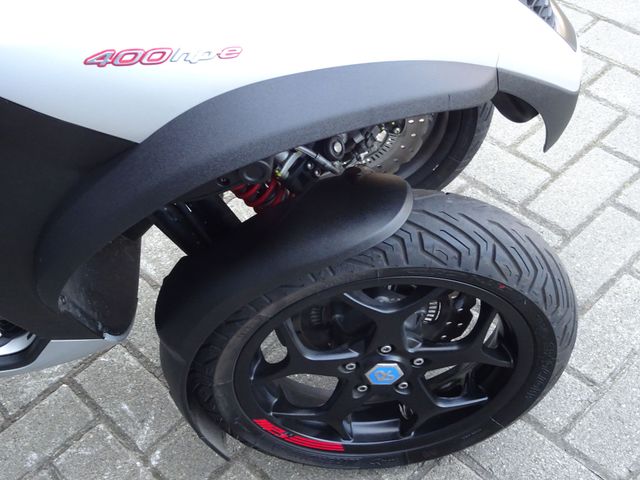 piaggio - mp3-400