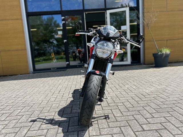 ducati - m-1100