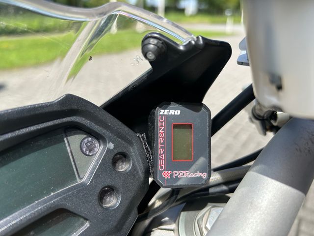 ducati - m-1100