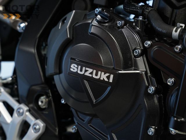 suzuki - gsx-8t