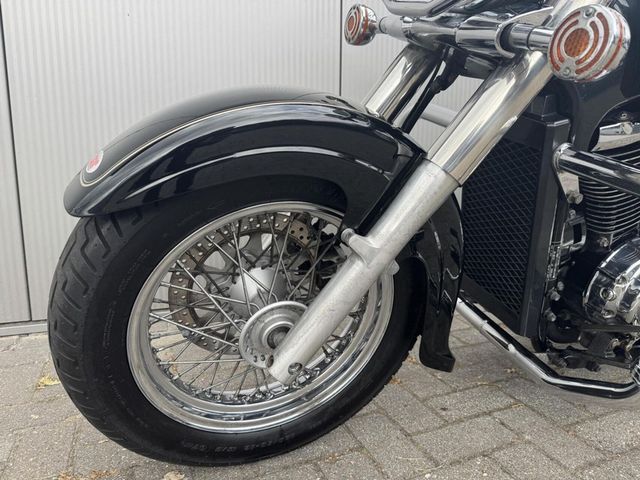 suzuki - vl-800-volusia