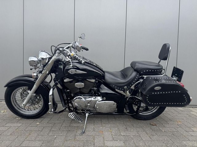 suzuki - vl-800-volusia