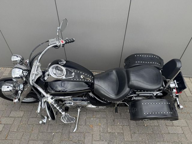 suzuki - vl-800-volusia