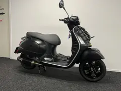 Vespa GTS Super Tech 300 HPE 2022 occasion – foto 5 van 24