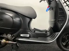 Vespa GTS Super Tech 300 HPE 2022 occasion – foto 8 van 24