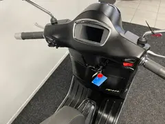 Vespa GTS Super Tech 300 HPE 2022 occasion – foto 11 van 24
