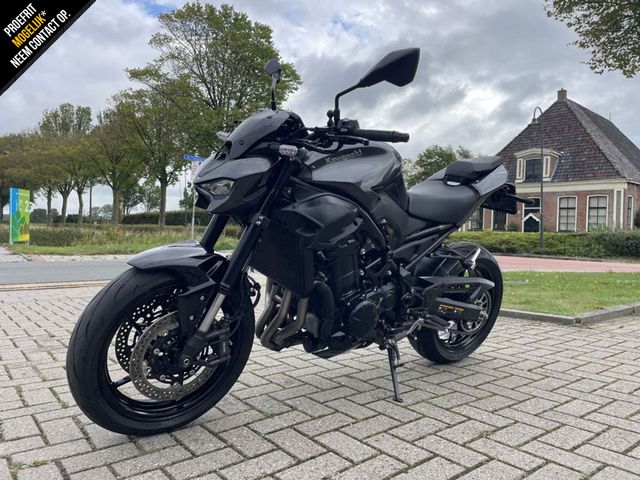 kawasaki - z900