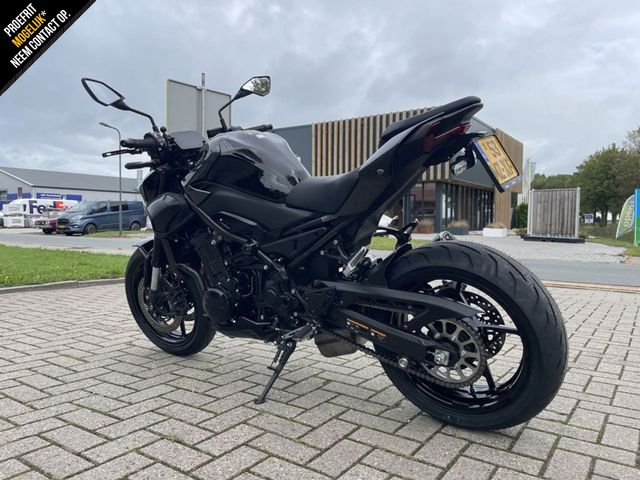 kawasaki - z900