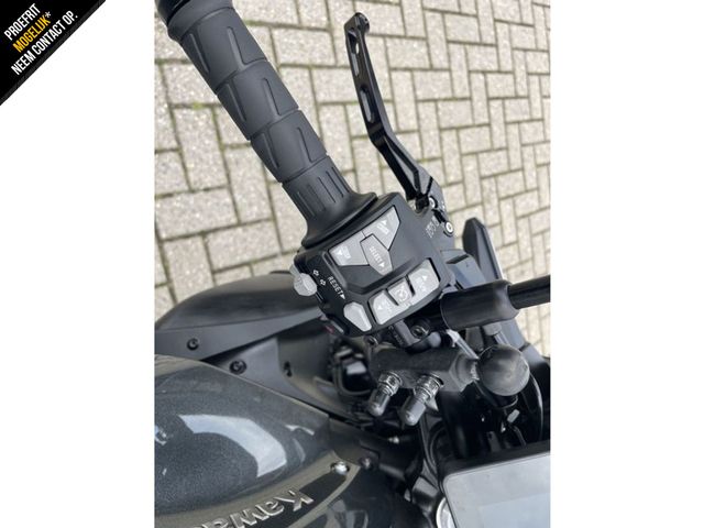 kawasaki - z900