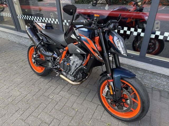 ktm - 890-duke-r