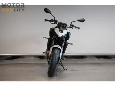 YAMAHA MT 07 Y-AMT – foto 3