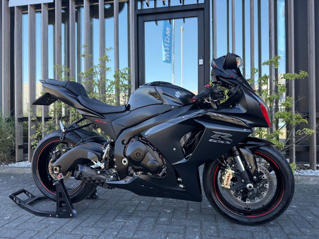 suzuki - gsx-r-1100
