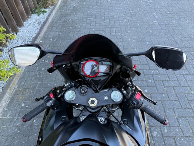 suzuki - gsx-r-1100