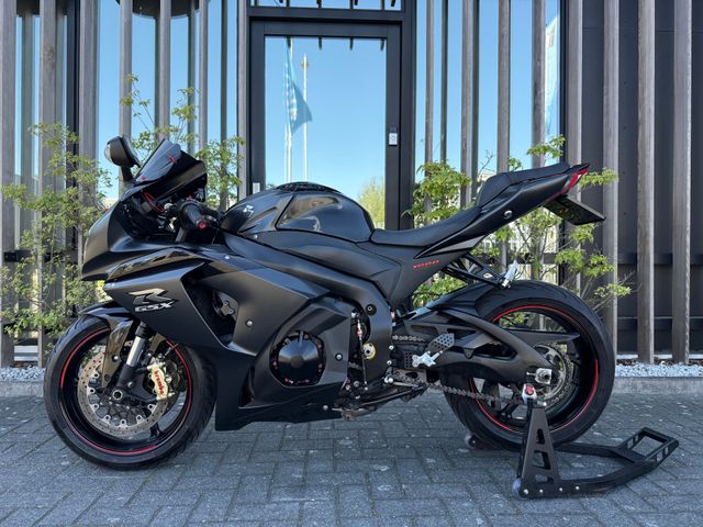 suzuki - gsx-r-1100