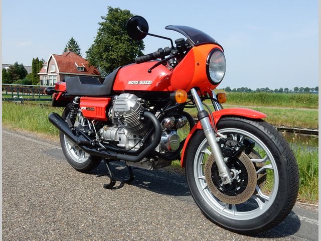 moto-guzzi - 850-le-mans-1