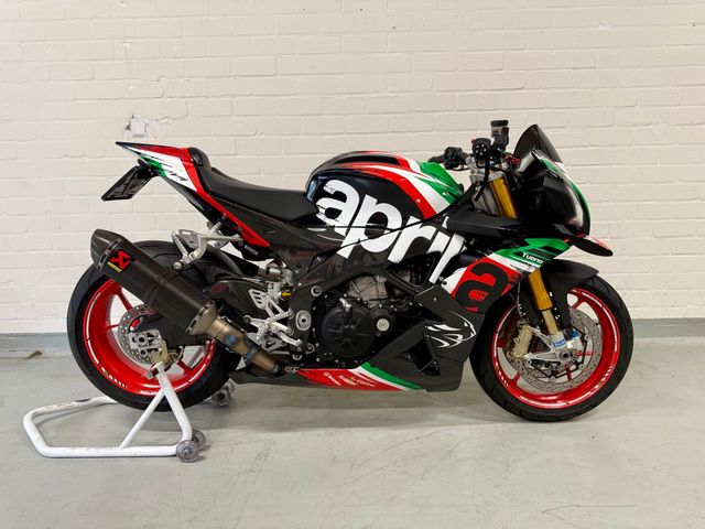aprilia - tuono--v4-1100-factory