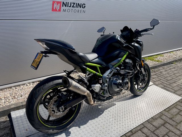 kawasaki - z900