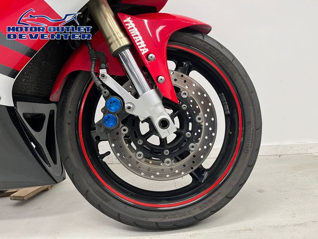 yamaha - yzf-r1
